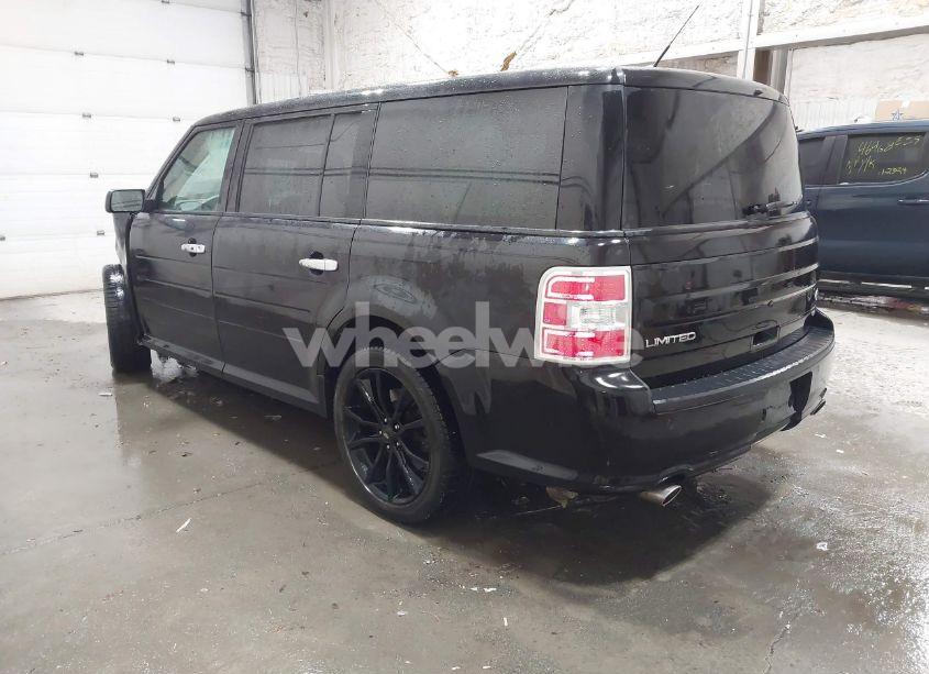 Photo 3 of 2019 Ford Flex LIMITED (VIN 2FMHK6D89KBA17621)