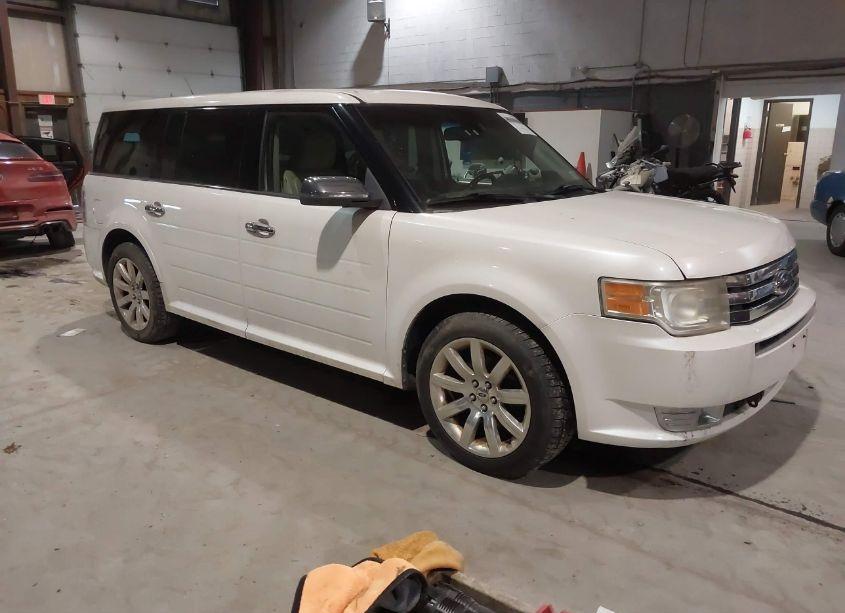 2010 Ford Flex LIMITED (VIN 2FMHK6DC0ABA46296) main photo