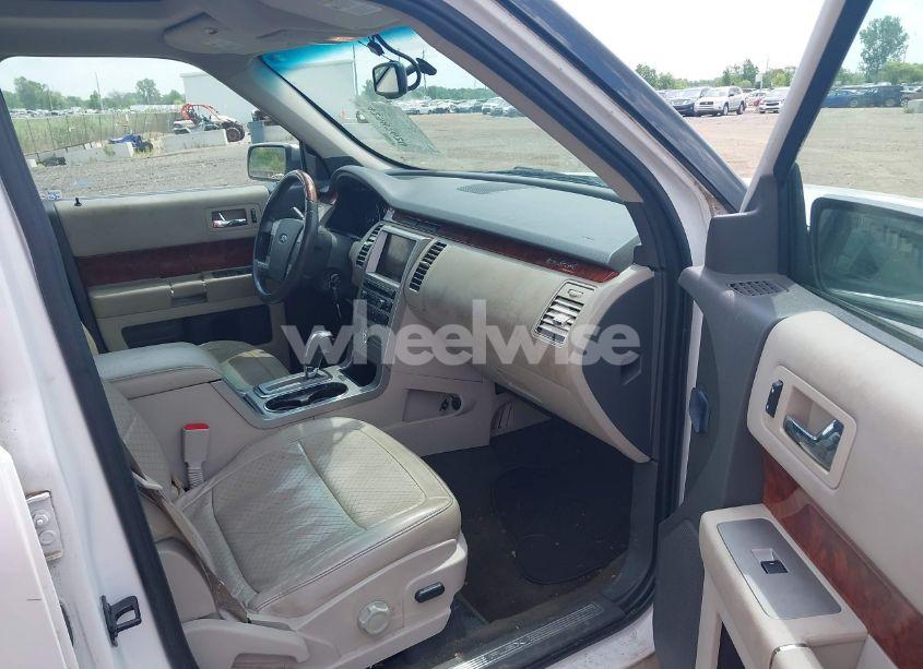 Photo 5 of 2010 Ford Flex LIMITED (VIN 2FMHK6DC2ABA50477)