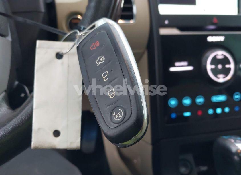 Photo 11 of 2016 Ford Flex LIMITED (VIN 2FMHK6DT2GBA17536)