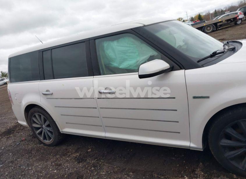 Photo 13 of 2016 Ford Flex LIMITED (VIN 2FMHK6DT2GBA17536)