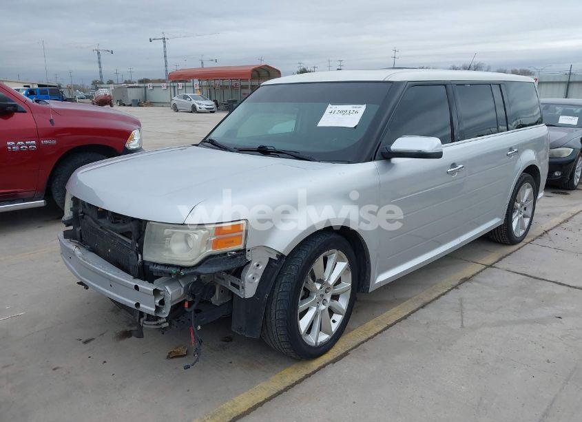 Photo 2 of 2010 Ford Flex LIMITED (VIN 2FMHK6DT6ABA70411)