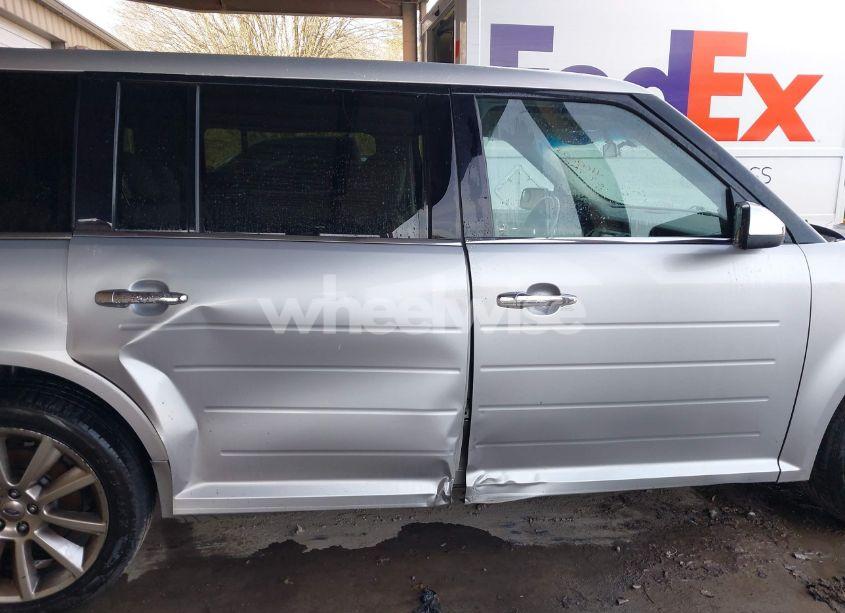 Photo 6 of 2011 Ford Flex LIMITED (VIN 2FMHK6DTXBBD13896)