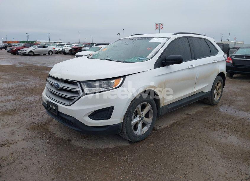 Photo 2 of 2016 Ford Edge SE (VIN 2FMPK3G90GBB51343)