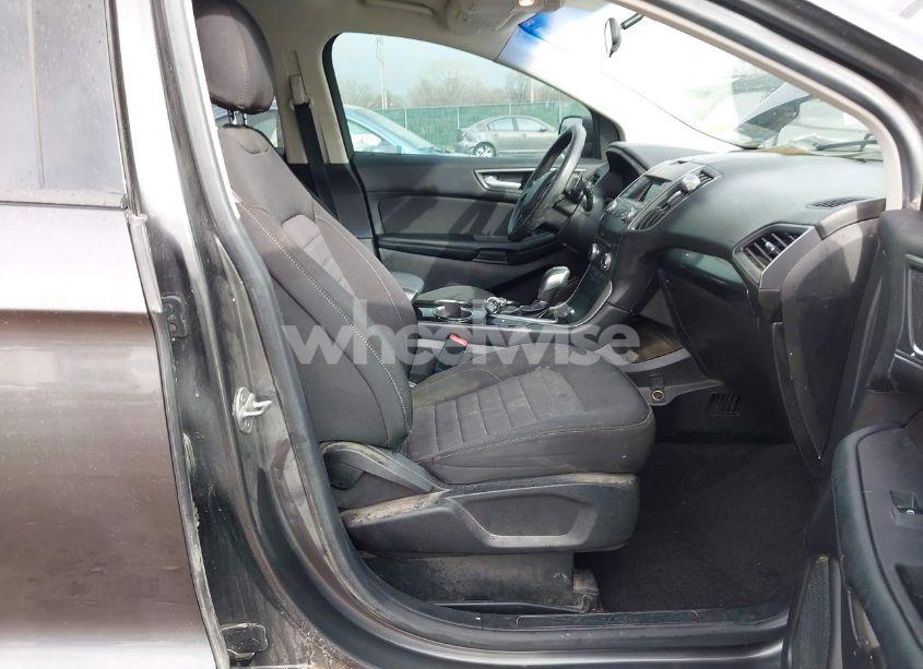 Photo 5 of 2016 Ford Edge SE (VIN 2FMPK3G90GBB51956)
