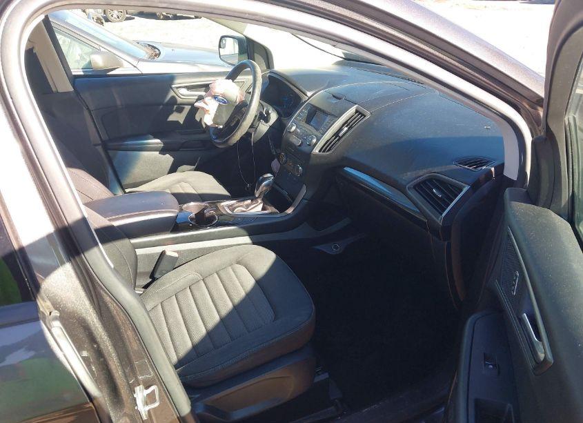 Photo 5 of 2016 Ford Edge SE (VIN 2FMPK3G90GBB83645)