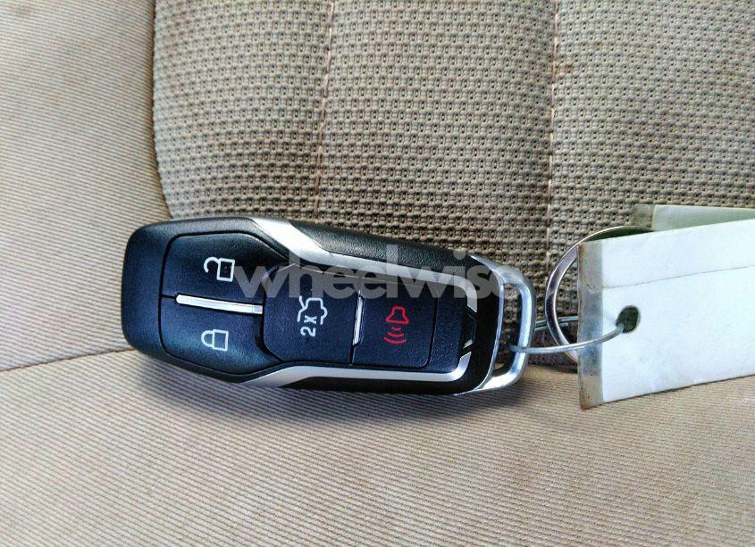 Photo 11 of 2016 Ford Edge SE (VIN 2FMPK3G90GBC10942)