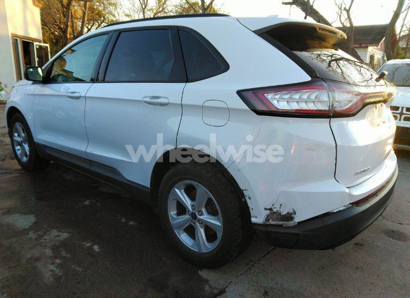 Photo 3 of 2016 Ford Edge SE (VIN 2FMPK3G90GBC10942)