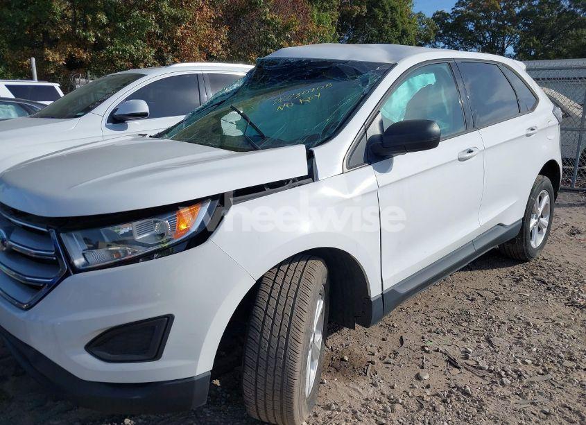 Photo 2 of 2017 Ford Edge SE (VIN 2FMPK3G90HBB02077)