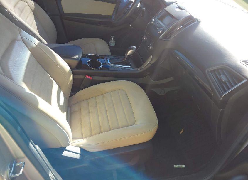 Photo 5 of 2018 Ford Edge SE (VIN 2FMPK3G90JBB20827)