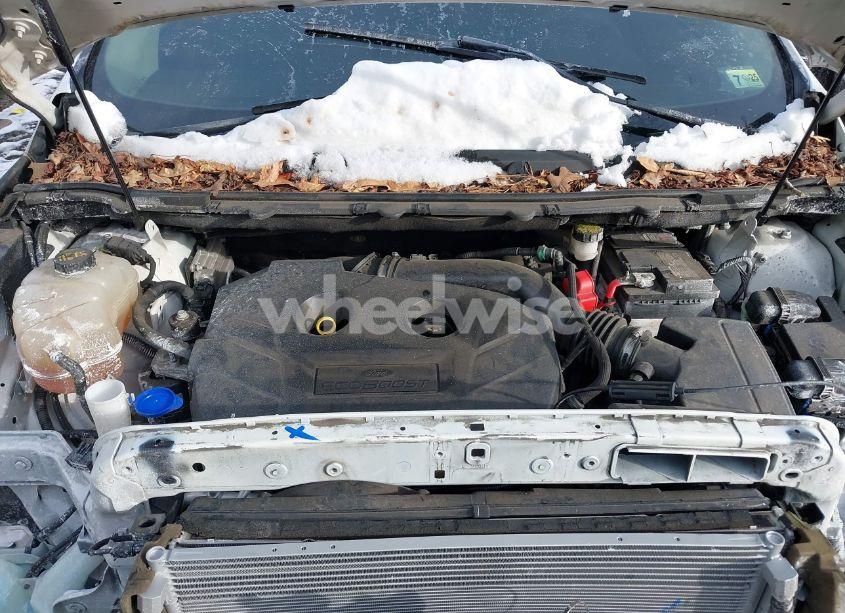 Photo 10 of 2018 Ford Edge SE (VIN 2FMPK3G90JBB70739)