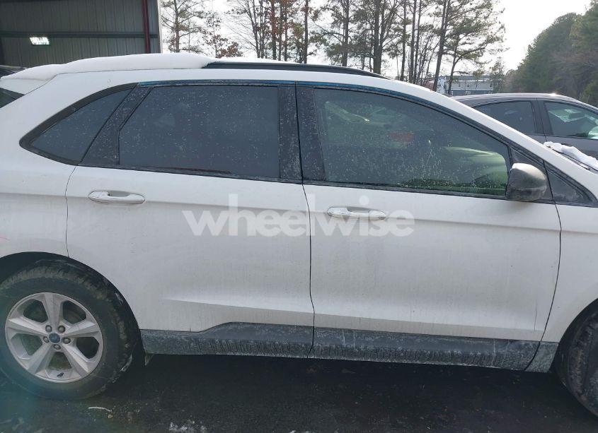 Photo 14 of 2018 Ford Edge SE (VIN 2FMPK3G90JBB70739)