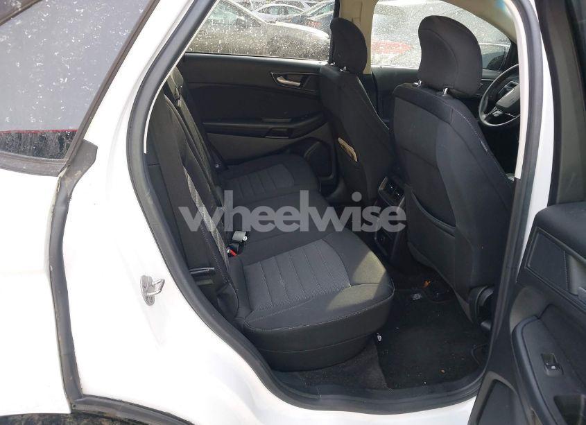 Photo 8 of 2018 Ford Edge SE (VIN 2FMPK3G90JBB70739)