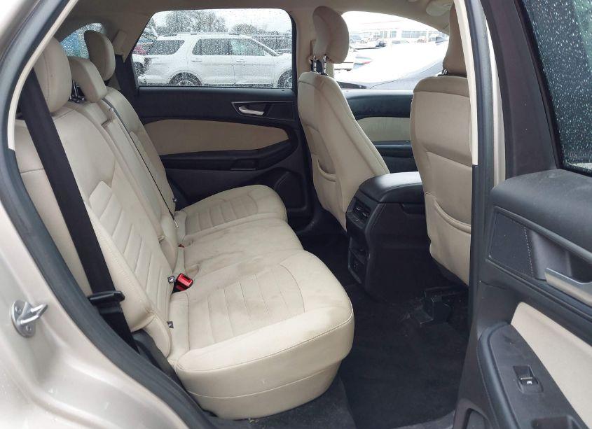 Photo 8 of 2017 Ford Edge SE (VIN 2FMPK3G91HBC52263)