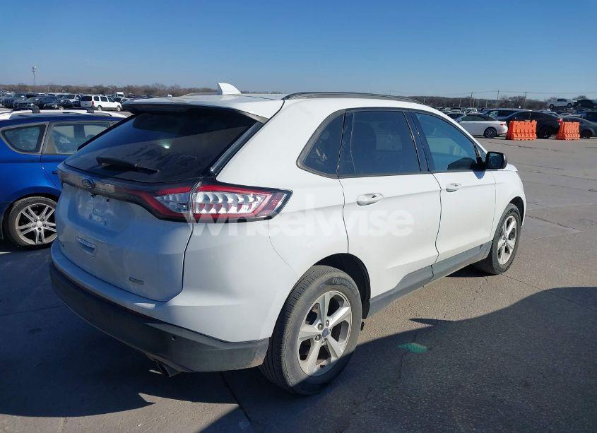 Photo 4 of 2017 Ford Edge SE (VIN 2FMPK3G91HBC54322)
