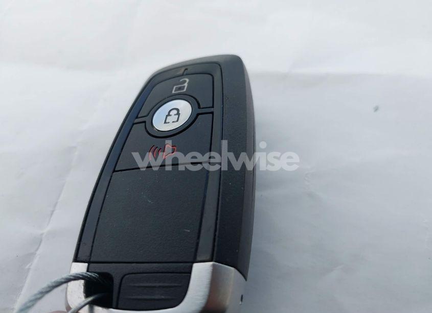 Photo 11 of 2019 Ford Edge SE (VIN 2FMPK3G91KBB13533)