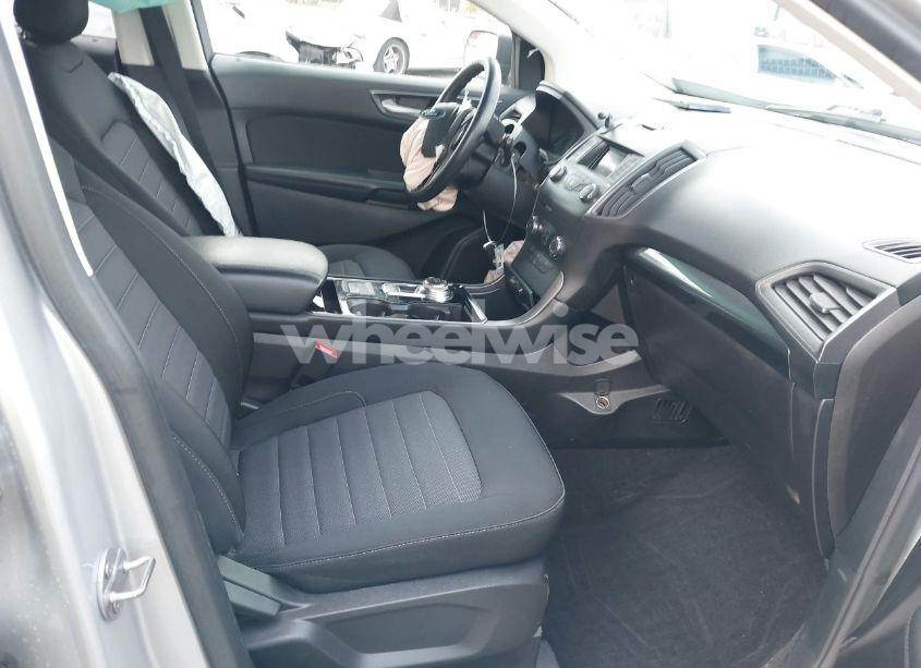 Photo 5 of 2019 Ford Edge SE (VIN 2FMPK3G91KBB13533)