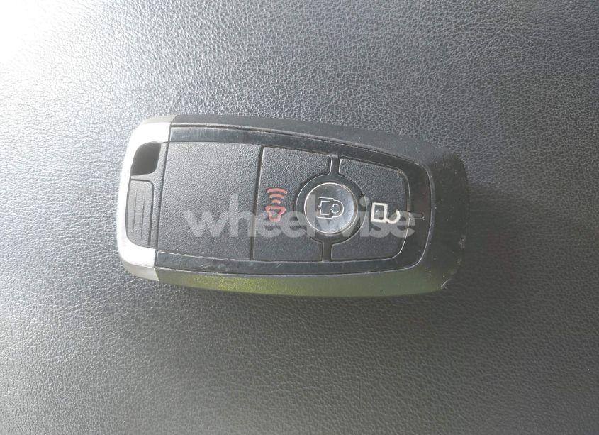 Photo 11 of 2018 Ford Edge SE (VIN 2FMPK3G92JBC45862)