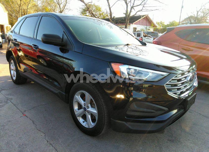 2019 Ford Edge SE (VIN 2FMPK3G92KBC19800) main photo