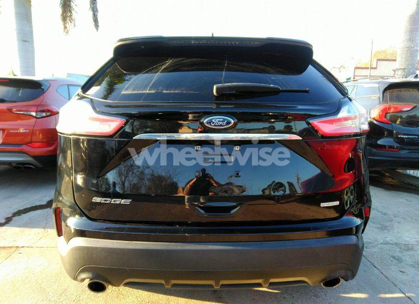 Photo 16 of 2019 Ford Edge SE (VIN 2FMPK3G92KBC19800)