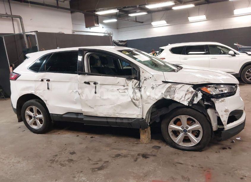Photo 13 of 2019 Ford Edge SE (VIN 2FMPK3G92KBC40064)
