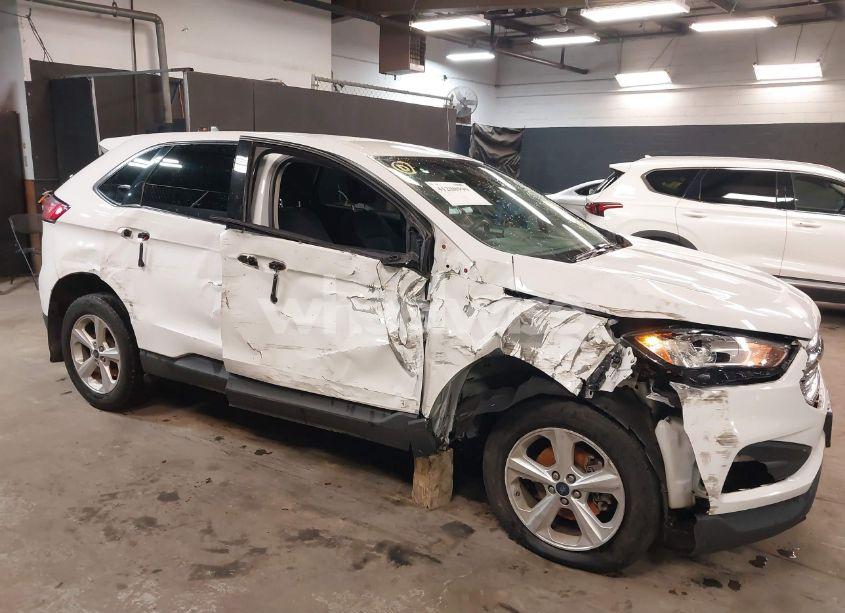 Photo 6 of 2019 Ford Edge SE (VIN 2FMPK3G92KBC40064)