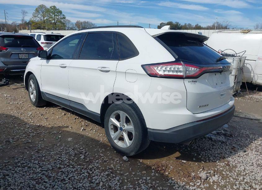 Photo 3 of 2016 Ford Edge SE (VIN 2FMPK3G93GBB60179)