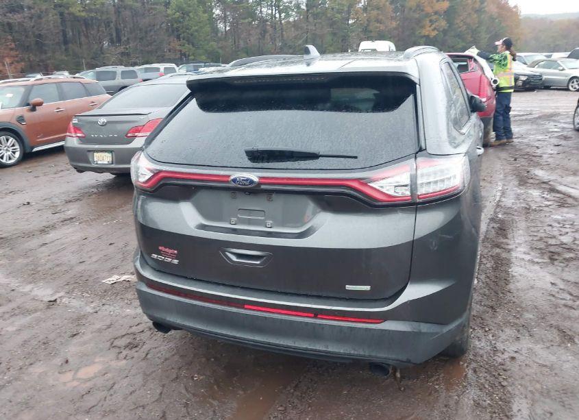 Photo 16 of 2016 Ford Edge SE (VIN 2FMPK3G93GBB82540)
