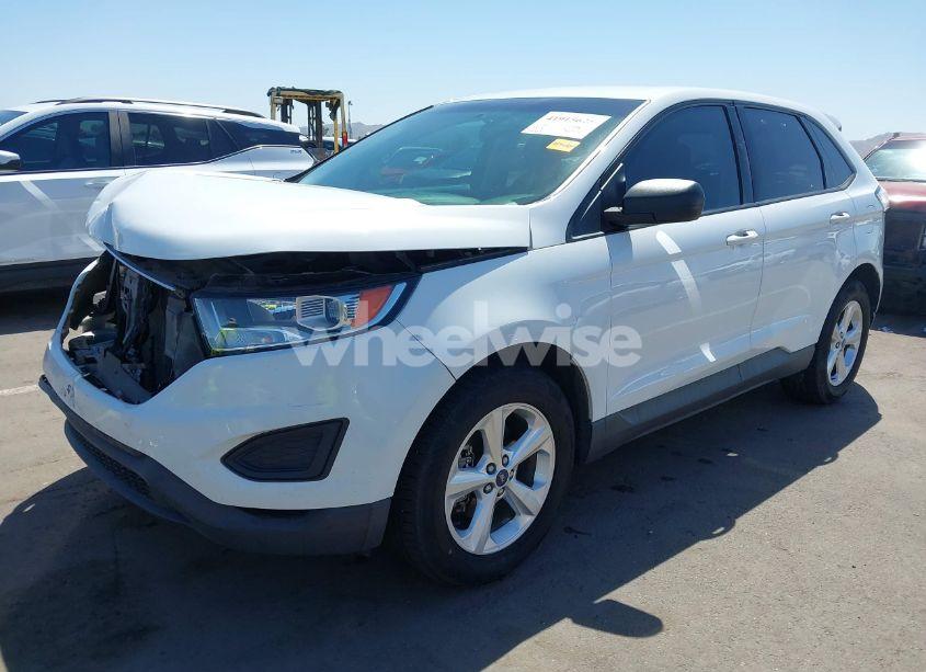 Photo 2 of 2016 Ford Edge SE (VIN 2FMPK3G93GBC52859)