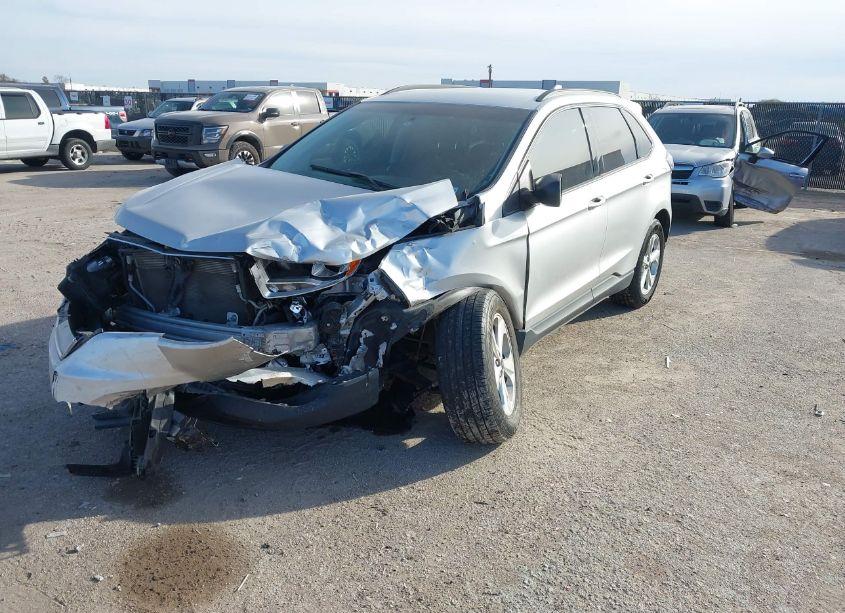 Photo 2 of 2016 Ford Edge SE (VIN 2FMPK3G94GBB51328)