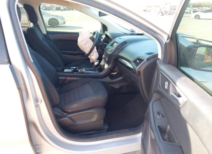 Photo 5 of 2016 Ford Edge SE (VIN 2FMPK3G94GBB51328)