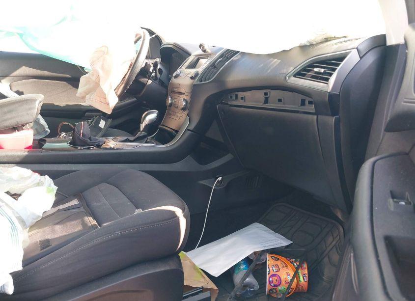 Photo 5 of 2016 Ford Edge SE (VIN 2FMPK3G94GBB53127)