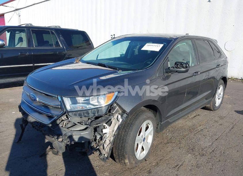 Photo 2 of 2016 Ford Edge SE (VIN 2FMPK3G94GBB84023)