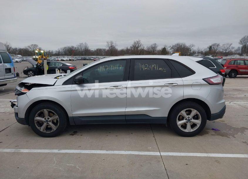Photo 14 of 2016 Ford Edge SE (VIN 2FMPK3G94GBB92185)