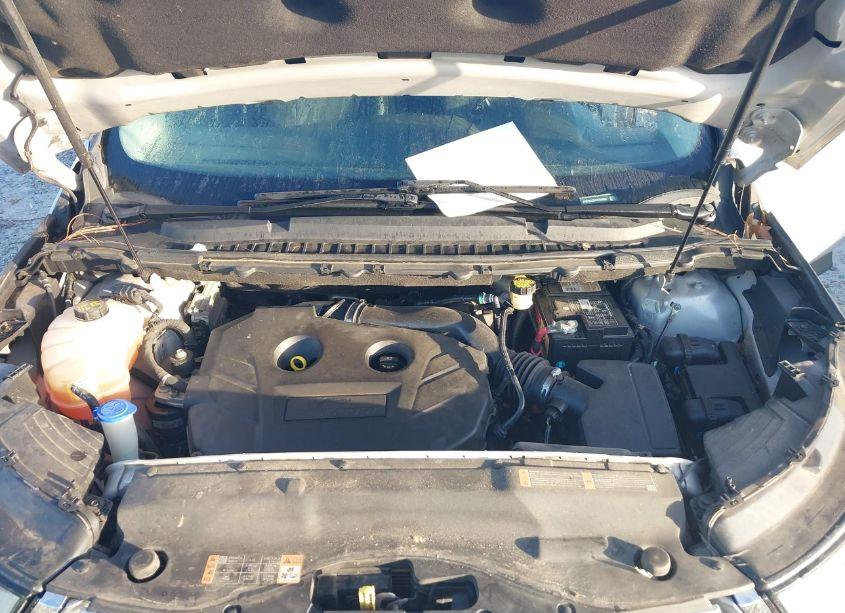 Photo 10 of 2018 Ford Edge SE (VIN 2FMPK3G94JBB09362)