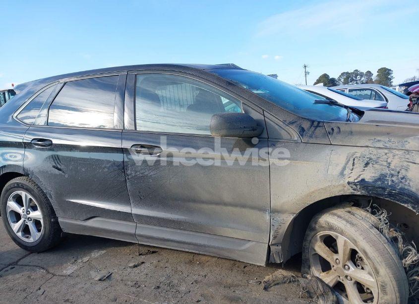 Photo 13 of 2016 Ford Edge SE (VIN 2FMPK3G95GBB53962)