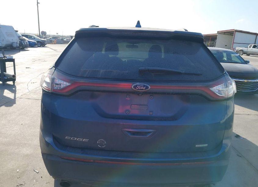 Photo 16 of 2018 Ford Edge SE (VIN 2FMPK3G95JBC40235)
