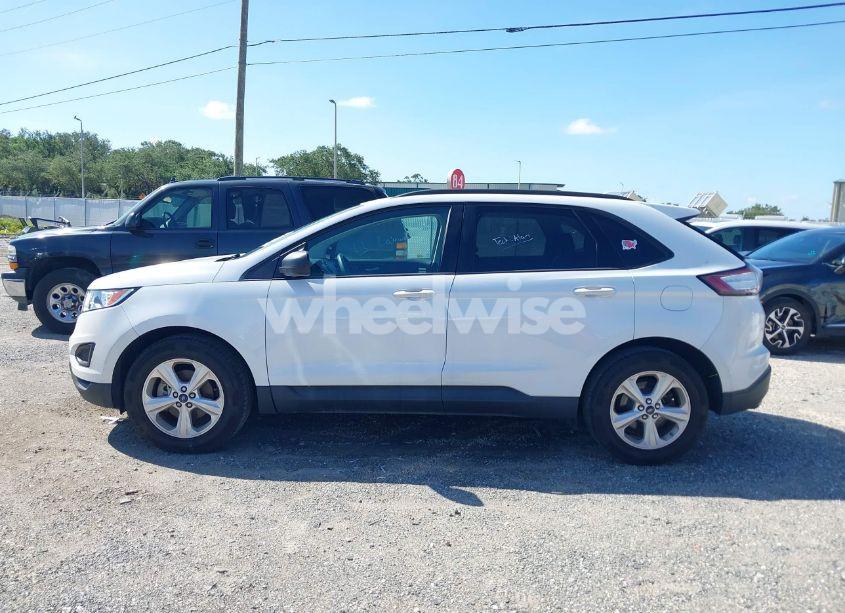 Photo 14 of 2016 Ford Edge SE (VIN 2FMPK3G97GBB09638)