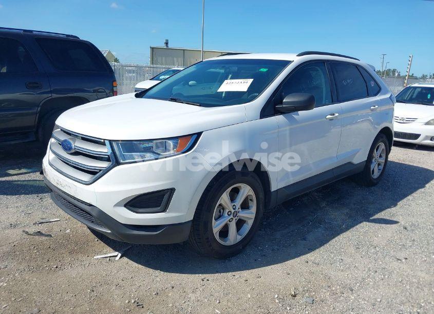 Photo 2 of 2016 Ford Edge SE (VIN 2FMPK3G97GBB09638)