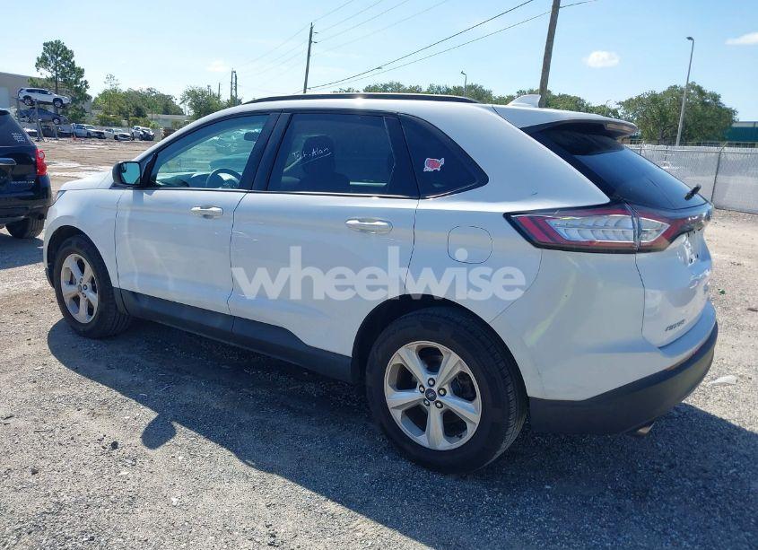 Photo 3 of 2016 Ford Edge SE (VIN 2FMPK3G97GBB09638)