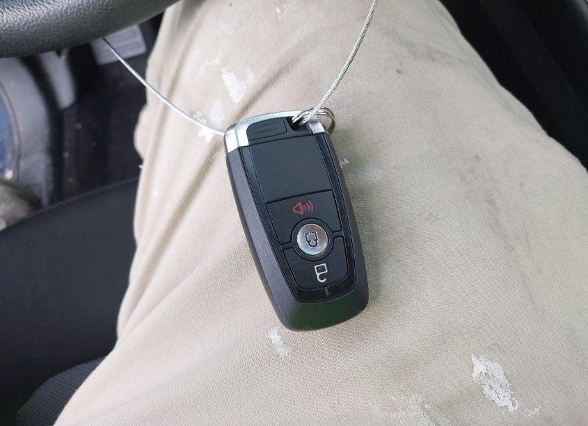 Photo 11 of 2019 Ford Edge SE (VIN 2FMPK3G97KBC50945)