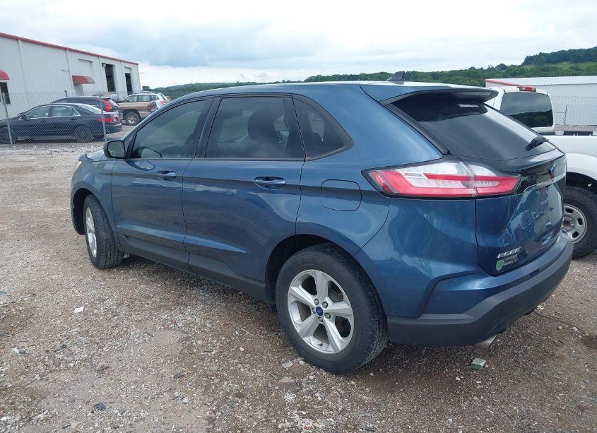 Photo 3 of 2019 Ford Edge SE (VIN 2FMPK3G97KBC50945)
