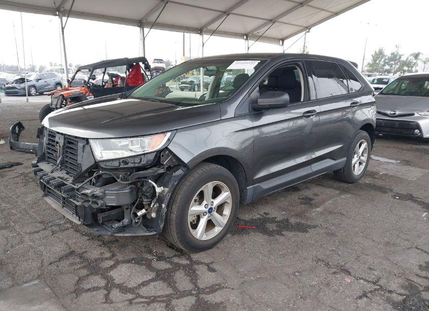 Photo 2 of 2016 Ford Edge SE (VIN 2FMPK3G98GBB53132)