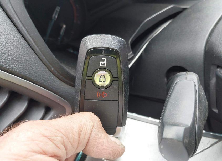 Photo 11 of 2017 Ford Edge SE (VIN 2FMPK3G98HBB89355)