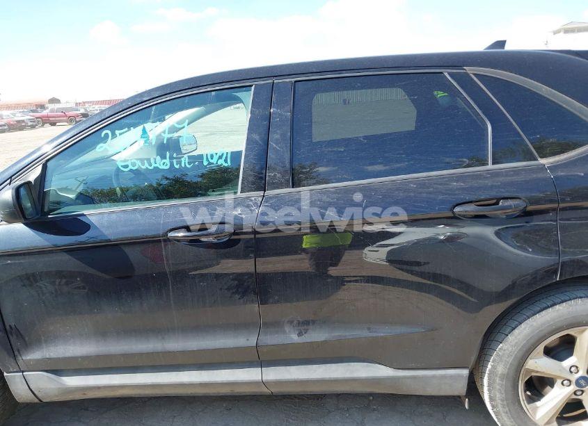 Photo 14 of 2019 Ford Edge SE (VIN 2FMPK3G98KBC40232)