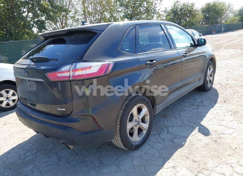 Photo 4 of 2019 Ford Edge SE (VIN 2FMPK3G98KBC40232)