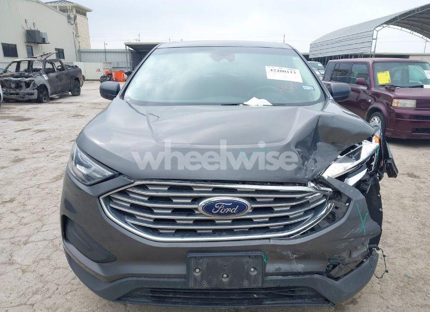 Photo 12 of 2019 Ford Edge SE (VIN 2FMPK3G98KBC50968)
