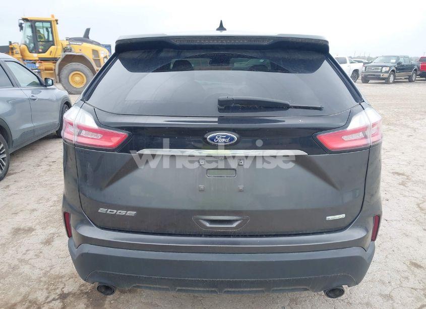 Photo 16 of 2019 Ford Edge SE (VIN 2FMPK3G98KBC50968)