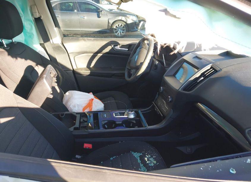 Photo 5 of 2020 Ford Edge SE (VIN 2FMPK3G98LBB60088)