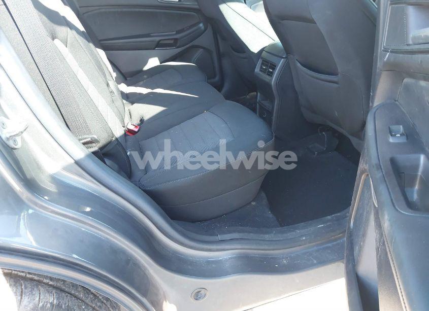 Photo 8 of 2021 Ford Edge SE (VIN 2FMPK3G99MBA24439)